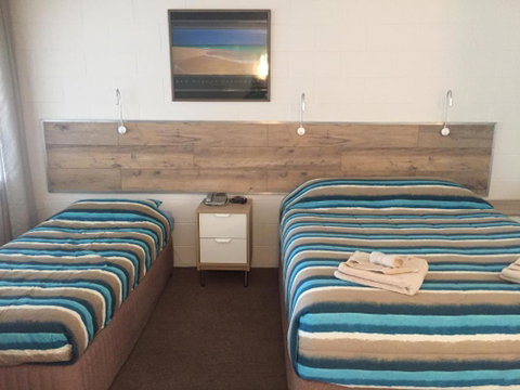 A & A Motel - Accommodation VIC 2