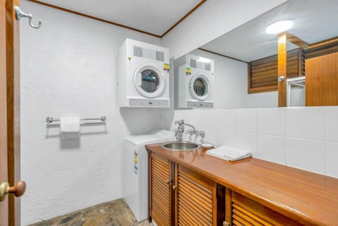 Absolute Beachfront, Heart Of Port Douglas - 24 S - Accommodation VIC 4