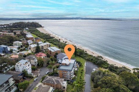 Albacore 3 Waterfront Pool Lift And Views - Accommodation VIC 1