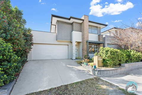 Aircabin - Tallawong - Elegant Home - 4 Beds House - Accommodation VIC 1