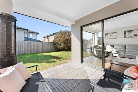 Aircabin - Tallawong - Elegant Home - 4 Beds House - Accommodation VIC 3