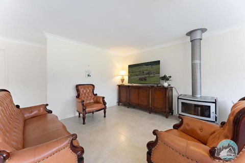 Aircabin - Wyong Creek - Comfy Rural Retreat House - Accommodation VIC 1