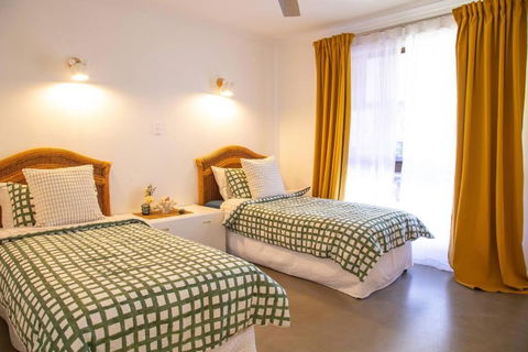 Al Fresco Residence In The Heart Of Point Lookout! - Accommodation VIC 3