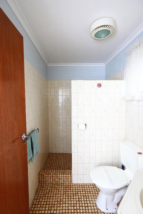 Albatross Motor Inn - Accommodation VIC 4