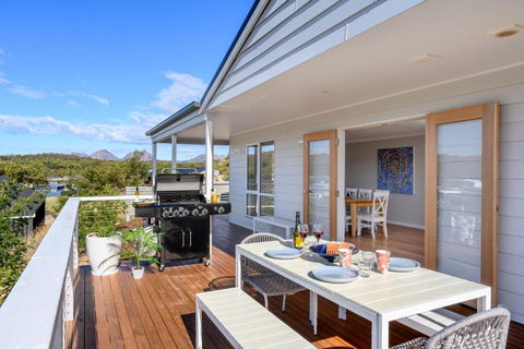 Ambience, A Stunning Holiday Retreat! - Accommodation VIC 0