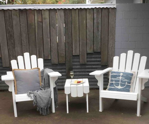 Anchors Away At Innes Park Opp Park & Beach Dogs Welcome Inside - Accommodation VIC 1