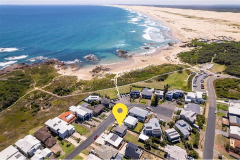 Anna Bay Beach Shack 44 Ocean Avenue Fantastic 2 Storey House With Spectacular Views - Accommodation VIC 0