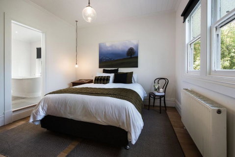 Annecy House - Accommodation VIC 2