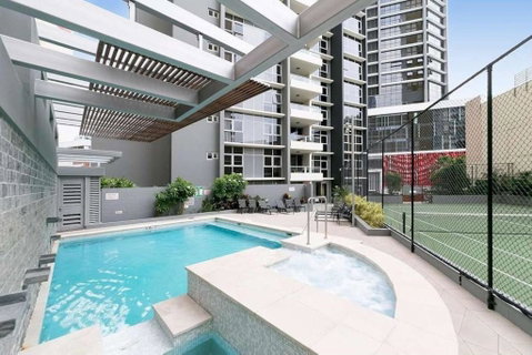 Amazing River View - 3 Bedroom Apartment - Brisbane CBD - Netflix - Fast Wifi - Carpark - Accommodation VIC 2