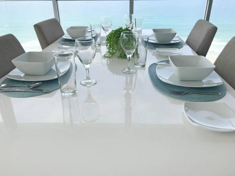 Air On Broadbeach-Stunning Ocean Views - Accommodation VIC 4