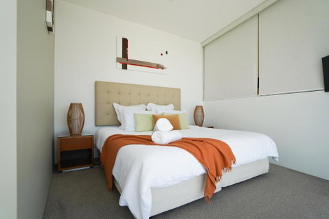 Air On Broadbeach-Stunning Ocean Views - Accommodation VIC 2