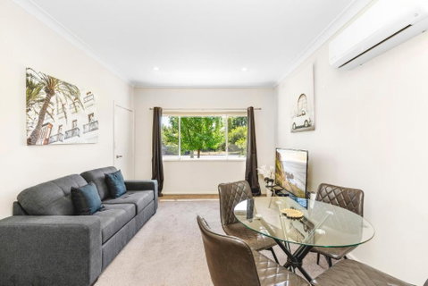 Altus Wagga Apartments - Accommodation VIC 2