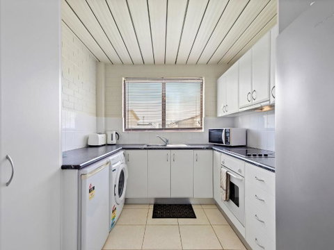 Apollo Unit 28 Ground Floor - Accommodation VIC 4