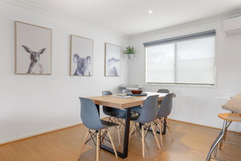 Area 51 By Ready Set Stay - BYO LINEN & TOWELS - Accommodation VIC 1
