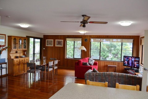 Atahara - Bring Your Own Linen - Accommodation VIC 4