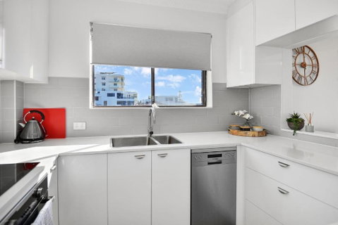 Avilla Court Stunning Views - Accommodation VIC 3
