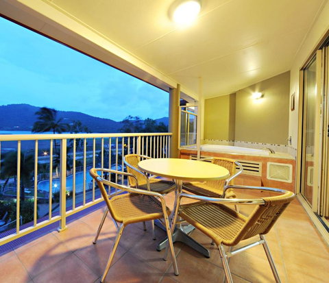 At Boathaven Bay Holiday Apartments - Accommodation VIC 3