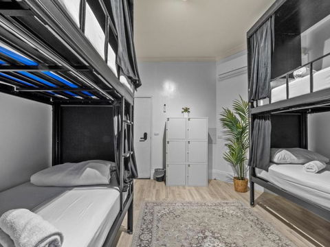 AZZURRO POD HOTEL Darling Harbour- Near ICC - Accommodation VIC 1
