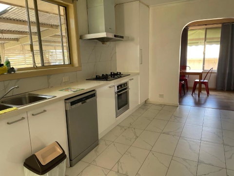 B Convenient And Livable Place For Daily Life - Accommodation VIC 4