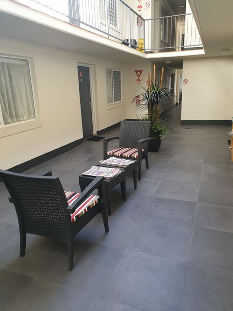 Southport Motel & Apartments - Accommodation VIC 7
