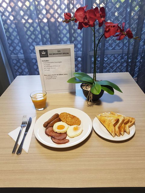 Southport Motel & Apartments - Accommodation VIC 6