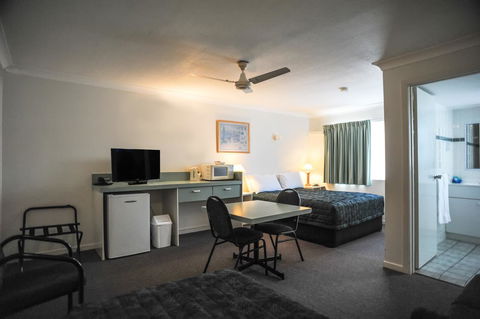 Southport Motel & Apartments - Accommodation VIC 22