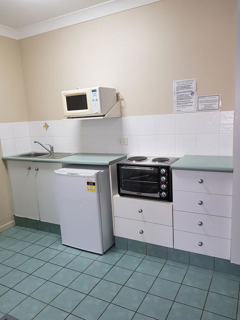 Southport Motel & Apartments - Accommodation VIC 15