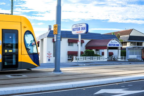 Southport Motel & Apartments - Accommodation VIC 1