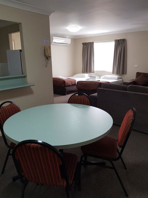 Southport Motel & Apartments - Accommodation VIC 10