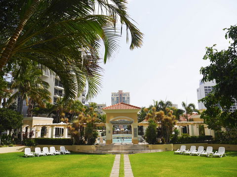 Chevron Renaissance Ocean View - Accommodation VIC 31