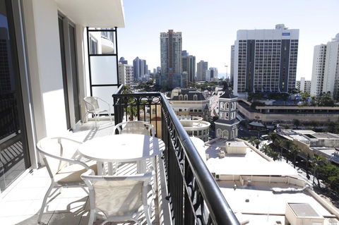 Chevron Renaissance Ocean View - Accommodation VIC 34