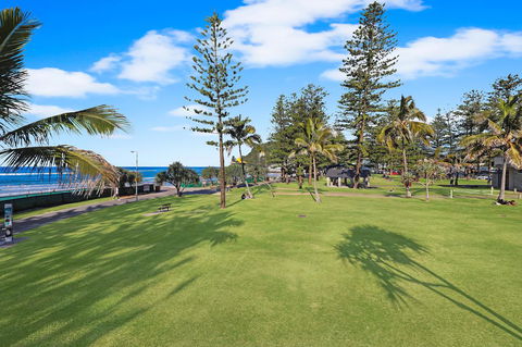 Pacific Regis Beachfront Holiday Apartments - Accommodation VIC 15