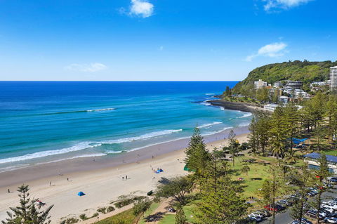 Pacific Regis Beachfront Holiday Apartments - Accommodation VIC 0