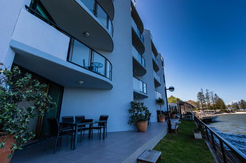 La Promenade - Accommodation VIC 33