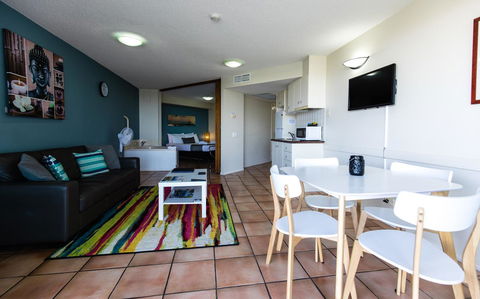 La Promenade - Accommodation VIC 24