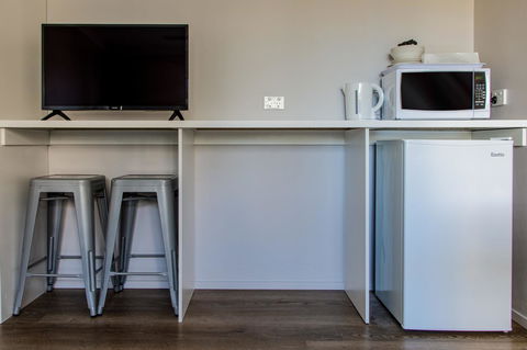 Burleigh Gold Coast Motel - Accommodation VIC 4