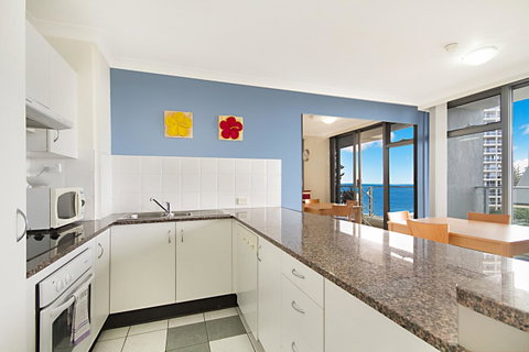 Hibiscus On The Beach - Accommodation VIC 5