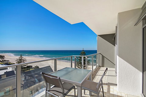 Hibiscus On The Beach - Accommodation VIC 2
