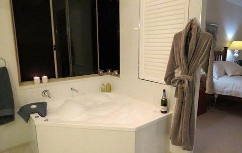 Maleny Springs Farm - Accommodation VIC 8