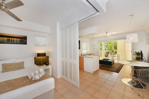 Port Douglas Apartments - Adults Only Oasis - Accommodation VIC 30