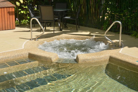 Port Douglas Apartments - Adults Only Oasis - Accommodation VIC 17