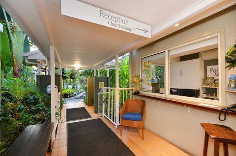 Port Douglas Apartments - Adults Only Oasis - Accommodation VIC 16