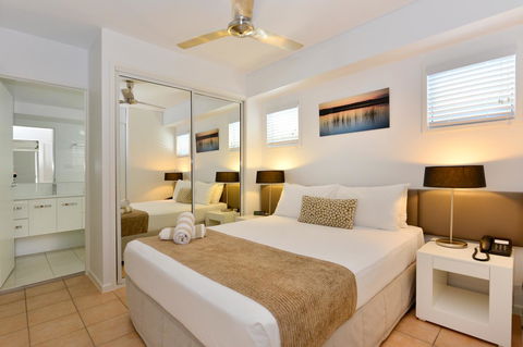 Port Douglas Apartments - Adults Only Oasis - Accommodation VIC 29