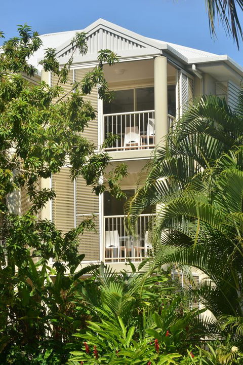 Port Douglas Apartments - Adults Only Oasis - Accommodation VIC 25