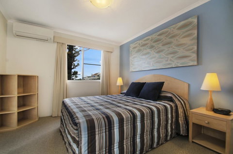 Beachcomber On The Spit - Accommodation VIC 13