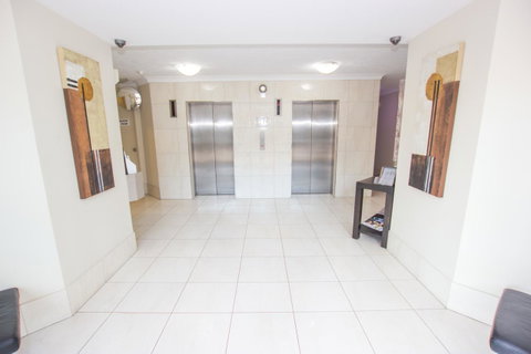 Carrington Court - Accommodation VIC 38