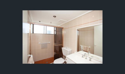 Spectrum Holiday Apartments - Accommodation VIC 6