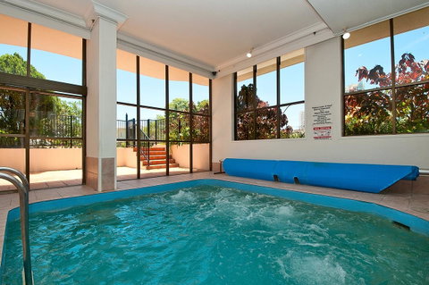 Spectrum Holiday Apartments - Accommodation VIC 15
