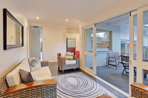 The Pod - Accommodation VIC 8