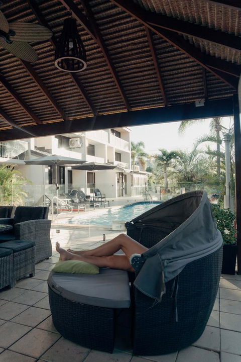 Burleigh Palms Holiday Apartments - Accommodation VIC 29